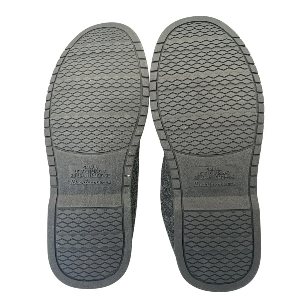 Dearfoams Men's‎ Deluxe House Slippers Comfort Gray and Brown, Size 7-8 Small